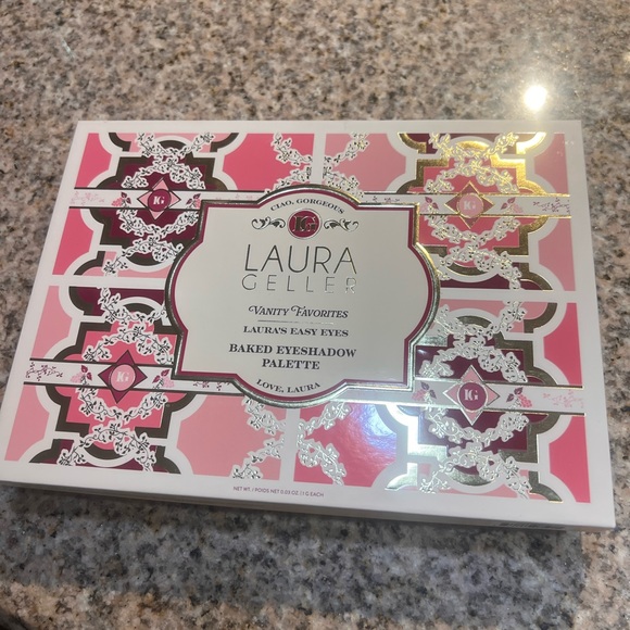 NWT sold out eyeshadow palette from Laura gellar - Picture 4 of 4